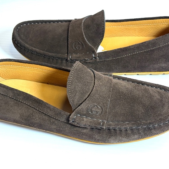 Gucci Brown Suede Loafers. Natural. EU 37 . NWT - Picture 4 of 16